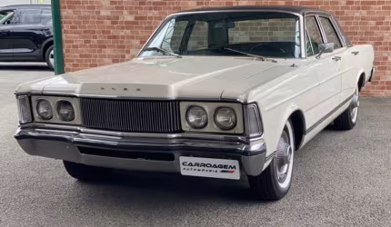 Ford galaxie ltd 1976