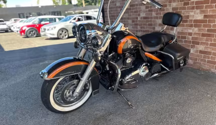 Harley-davidson road king classic flhrci 2013