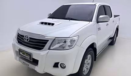 Toyota hilux cd srv d4-d 4x4 3.0 tdi diesel aut 2014