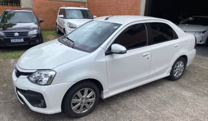Toyota etios 1.5 xls sedan 16v flex 4p automático