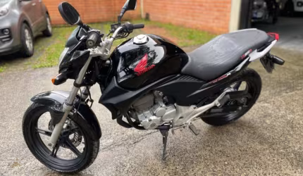 Honda cb 300 cb300r