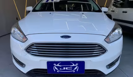 Ford focus hatch flex automático