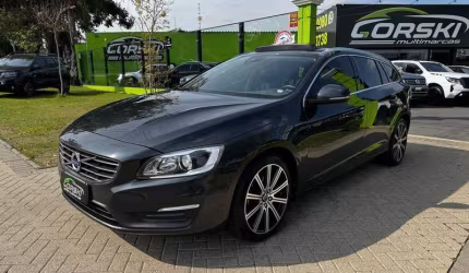 Volvo v60 2.0 t5 momentum 245cv automático 8m - 2015