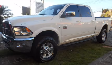 Dodge ram 6.7 2500 laramie 4x4 cd i6 turbo diesel 4p automático