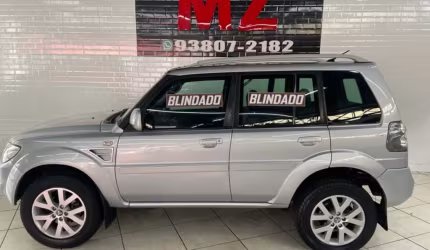 Mitsubishi pajero tr4 2.0 4x4 16v 140cv flex 4p automático