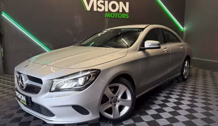 Mercedes-benz cla 180 1.6  turbo 122cv câmbio automático de 7 marchas. - prata - 2018/2018