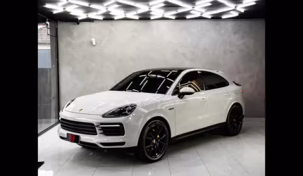 Porsche cayenne coupe e-hybrid 3.0 v6 462cv