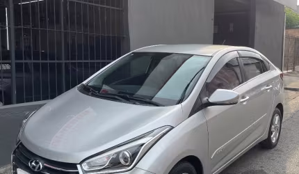 Hyundai hb20’s premium 1.6 at 19mil km ano 2018