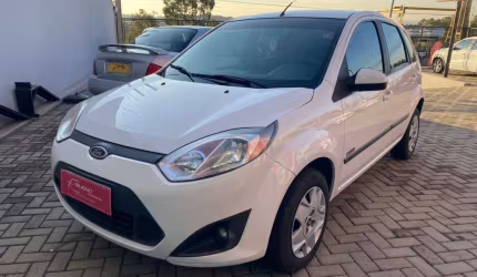 Ford fiesta hatch class 1.6 completo