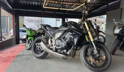Honda cb 1000r 2013