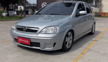 Corsa hatch premium 1.4