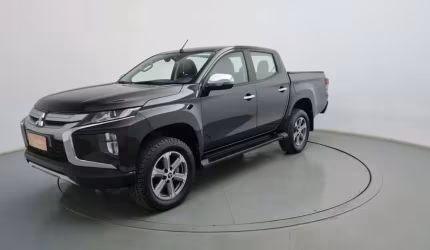 Mitsubishi l200 triton 2022 2.4 16v turbo diesel sport hpe cd 4p 4x4 automático