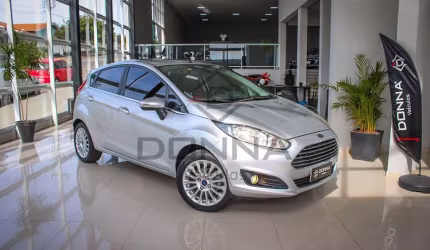 Ford fiesta 16tit at - prata - 2016/2017
