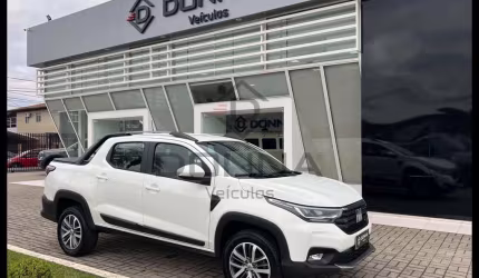 Fiat strada volcano 13cd - branca - 2022/2023
