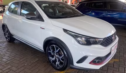 Fiat argo hgt 1.8 2018