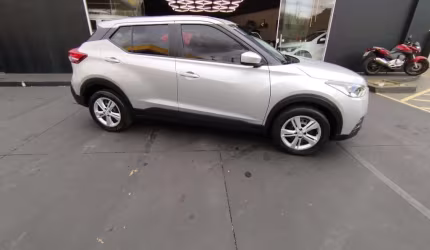 Nissan kicks active cvt 2021