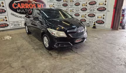 Chevrolet onix 1.0 mpfi lt 8v  flex 4p manual 2013 