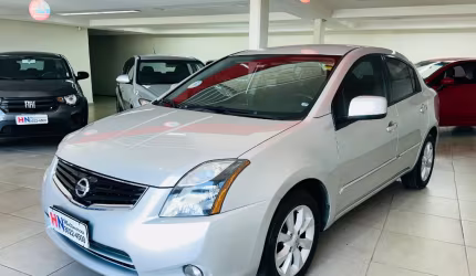Sentra 2.0 2013 autom. fin.100%