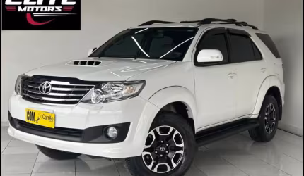 Toyota hiluxsw4 srv4x4 2012