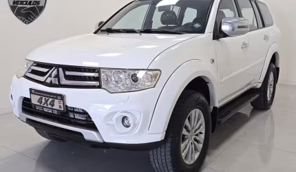 Mitsubishi pajero hpe 3.2 4x4 t.i. dies. 7p aut.  - branca - 2015/2016
