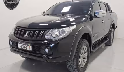 Mitsubishi l200 triton sport hpe-s 2.4 cd dies. aut  - preta - 2018/2019