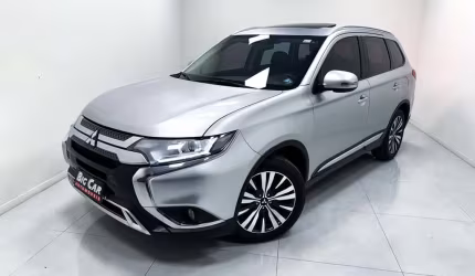 Mitsubishi outlander hpe 2.0 16v 5p aut.  - prata - 2019/2020