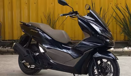 Honda pcx 160 dlx abs 2025