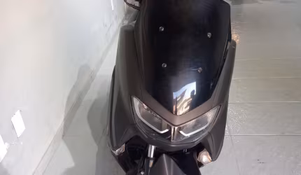 Yamaha/nmax-160-2022/2022-preta