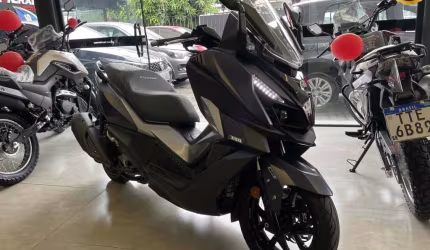 Dafra cruisym 300 2025