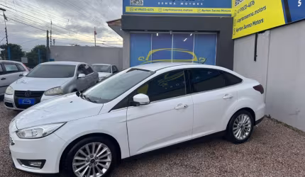 Focus titanium fastback 2016  
