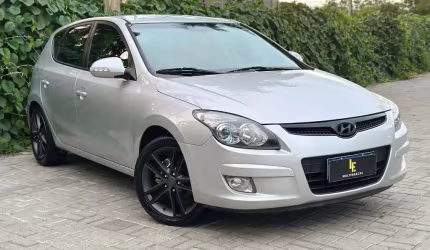 Hyundai i30 2.0 16v 145cv 5p mec.  - prata - 2011/2012