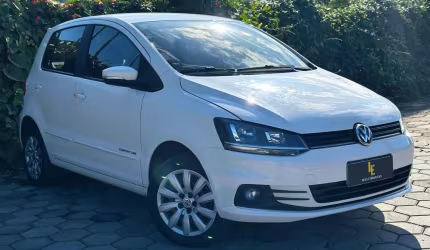 Volkswagen fox comfortline 1.0 flex 12v 5p  - branca - 2015/2016