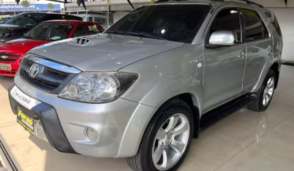 Hilux sw4 blindada 