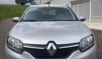 Sandero completo, carro em otimo estado.