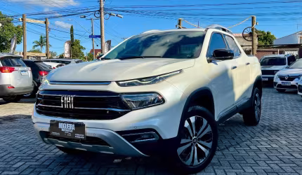 Fiat toro volcano 270 turbo  estado de novo