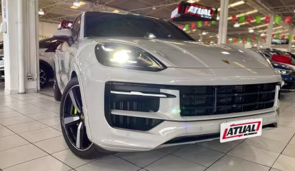 Porsche cayenne cp phe 2024
