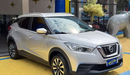 Nissan kicks s mt 2018