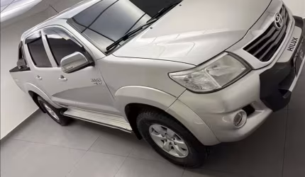 Toyota hilux 2.7 srv 4x4 cd 16v - 2012/2013