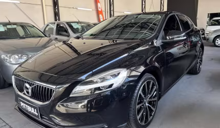 Volvo v40 t-4 momentum 2.0 aut 2019