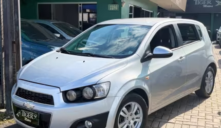 Chevrolet chev sonic lt hb mt 2014