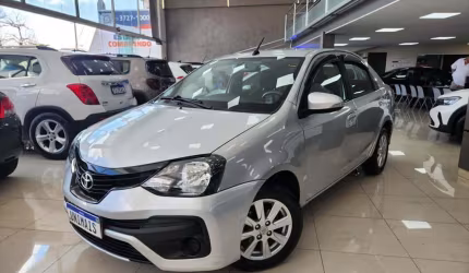 Toyota etios 1.5 x plus sedan 16v flex 4p automático