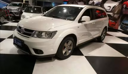 Fiat freemont 2.4 precision 16v - 2012/2012