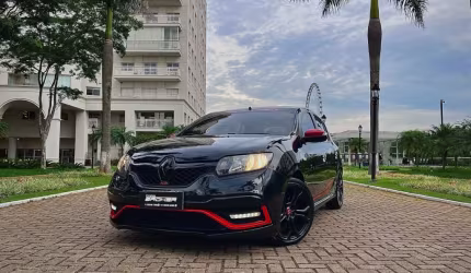 Renault sandero 2018 2.0 16v hi-flex rs racing spirit manual