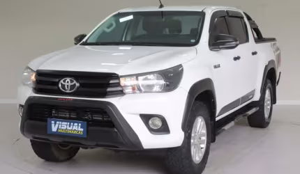 Toyota hilux 2.8 sr challenge 4x4 cd turbo diesel automático 6m - 2018 - branco