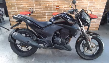 Honda honda cb 300r 2011