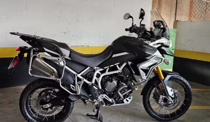 Triumph tiger 900 rally pro