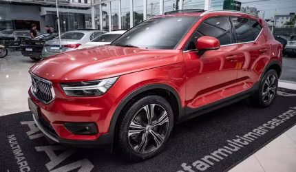 Volvo xc40 inscription 1.5t 261cv 4wd c/teto aut./2021 (hybrid)