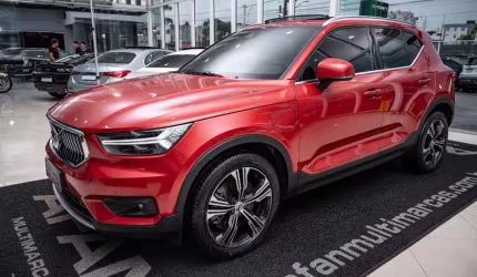 Volvo xc40 inscription 1.5t 261cv 4wd c/teto aut./2021 (hybrid)