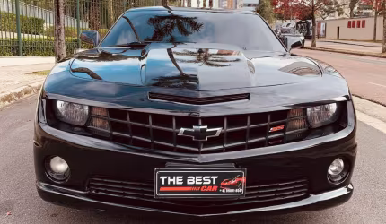 Camaro com baixo km  muita qualidade 