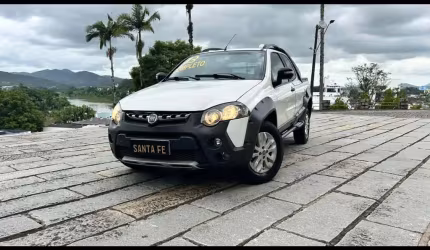 Fiat strada adv. 1.8 dual cd - branca - 2013/2013